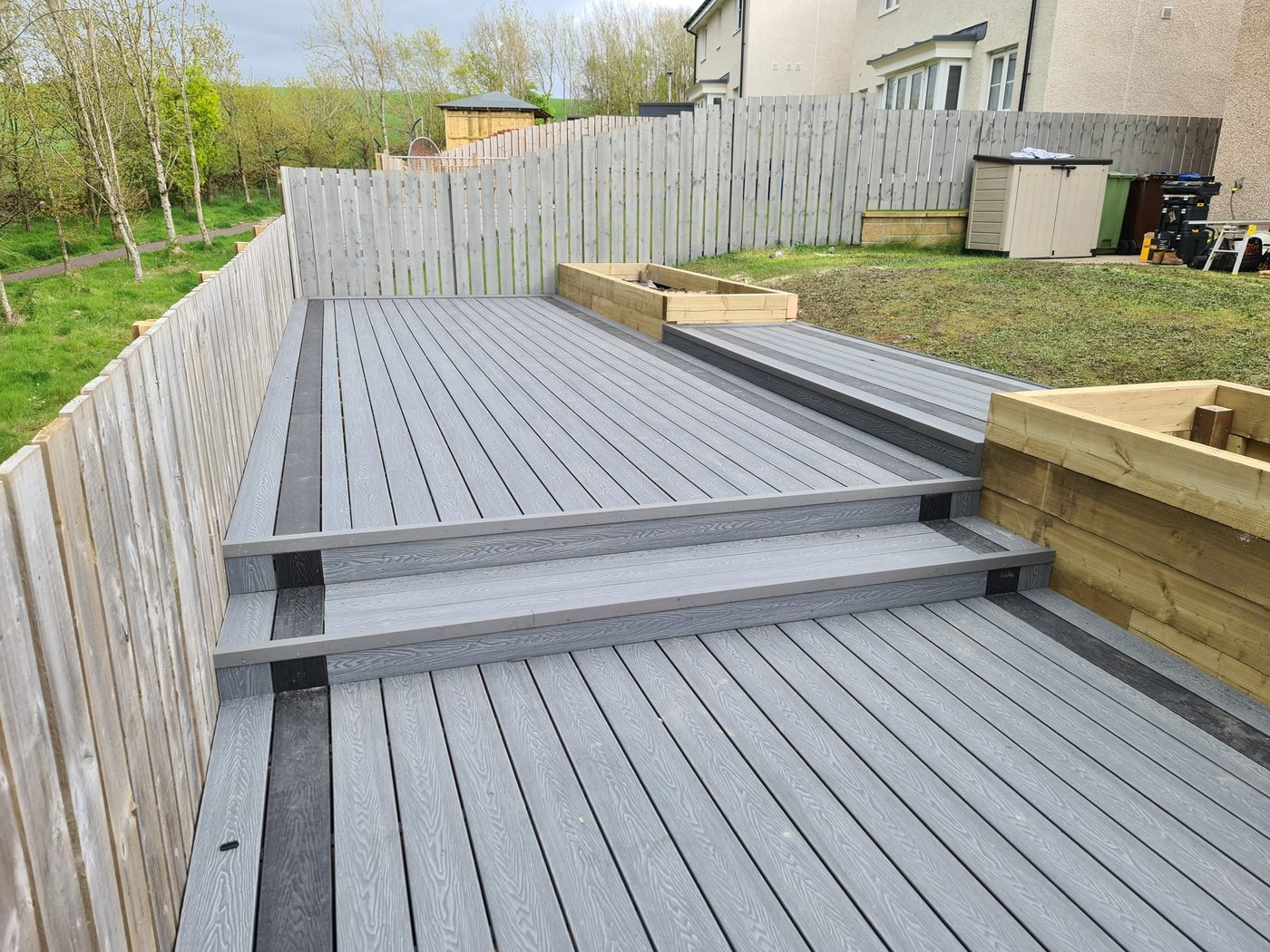 Composite decking with steps