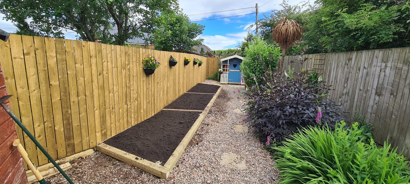 Clean, usable family garden after Murphy Construction